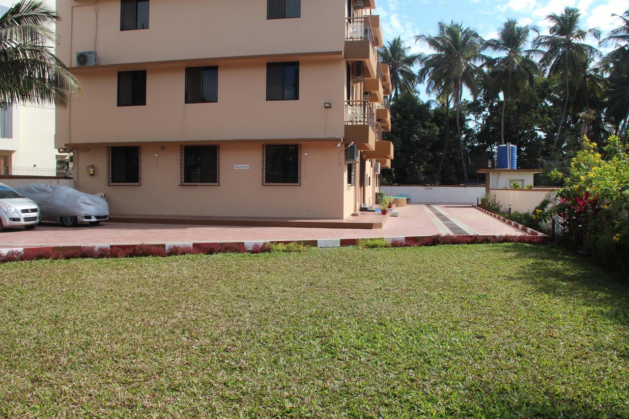 Hira Laxmi Residency Hotell Alībāg Exteriör bild